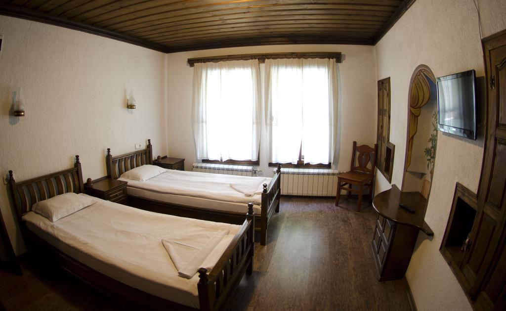 Hotel Petko Takov'S House Smoljan Exterior foto